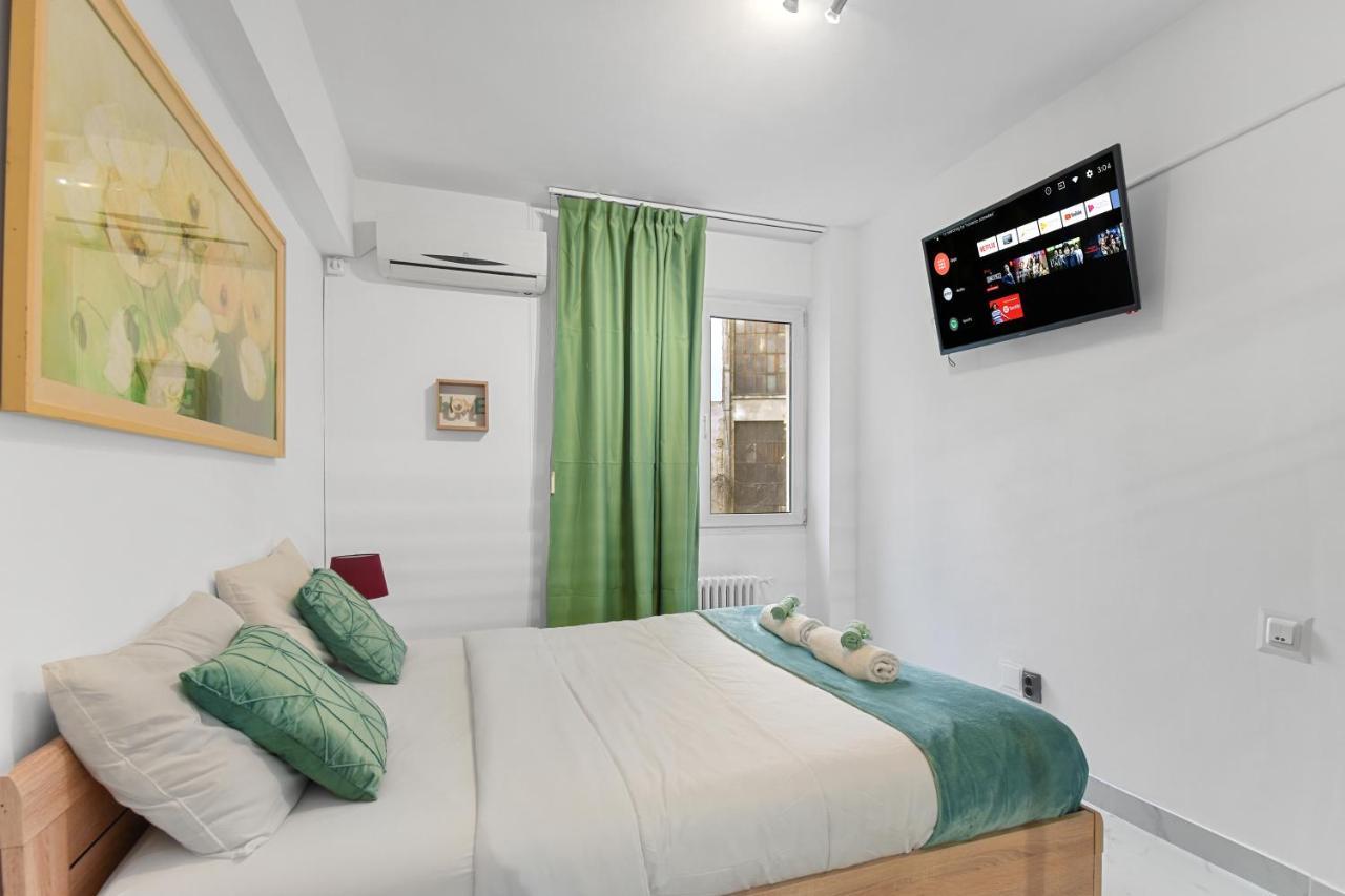 Central Studio Emerald Apartment Bukares Bagian luar foto